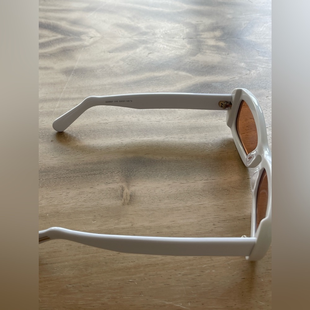 GCDS WHITE ROUND SUNGLASSES - Picture 5 of 5